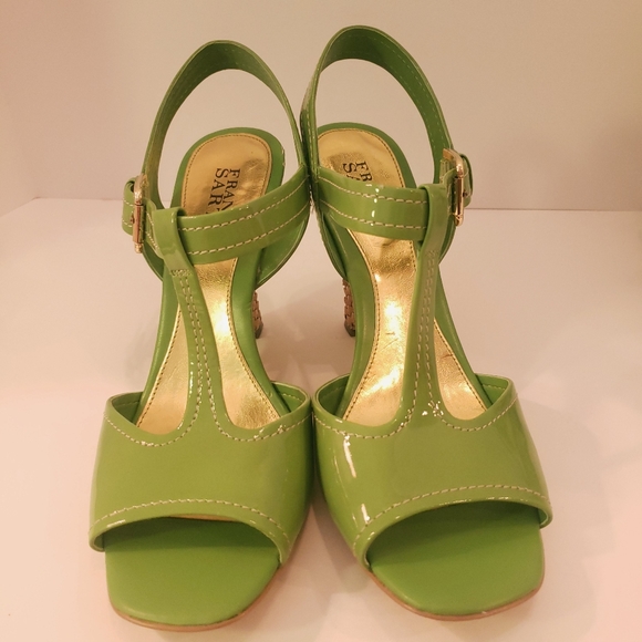 Franco Sarto designer wedge heels lime green with gold buckle Size 9.5 regular - Picture 3 of 12